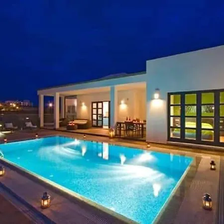 Belvilla By Oyo A, Cleaning Included Playa Blanca